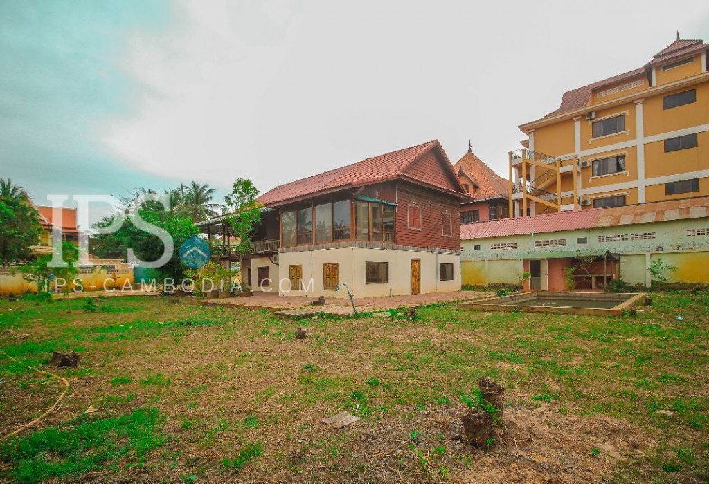 5 Bedroom Villa For Rent in Big Garden, Siem Reap IPS Cambodia