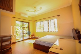4 Bedrooms Upstairs Villa for Rent - Siem Reap thumbnail