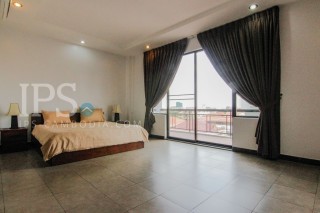2 Bedroom Apartment For Rent - Phsar Daeum Thkov, Phnom Penh thumbnail