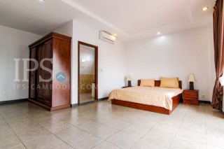 2 Bedroom Apartment For Rent - Phsar Daeum Thkov, Phnom Penh thumbnail