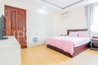 2 Bedroom Apartment For Rent - BKK1, Phnom Penh thumbnail