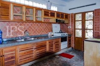 3 Bedroom Apartment for Rent in Boeung Trabek thumbnail