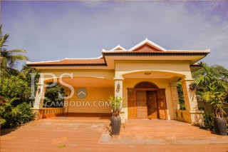 4 Bedroom Villa for Rent in Siem Reap thumbnail