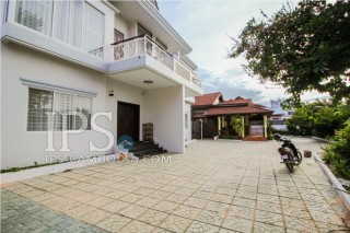 Villa for Sale in Siem Reap - 4 Bedrooms thumbnail