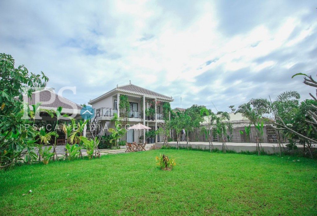 Modern Three Bedroom Villa for Sale in Siem Reap - Salakamreuk - Image 2 Modern Three Bedroom Villa for Sale in Siem Reap - Salakamreuk - Image 2