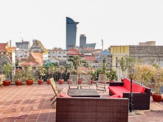 Renovated Duplex 2 Bedroom Apartment For Sale - Srah Chork, Phnom Penh thumbnail