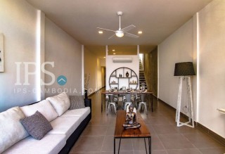 Renovated 4 Bedrooms Apartment For Sale - Ou Ruessei 2, Phnom Penh thumbnail