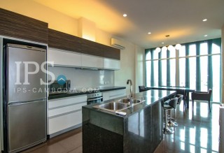 2 Bedroom Apartment For Rent - Tonle Bassac, Phnom Penh thumbnail