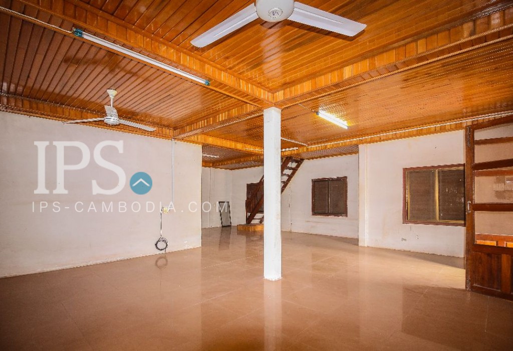 5 Bedroom Villa For Rent in Big Garden, Siem Reap 4945 IPS Cambodia