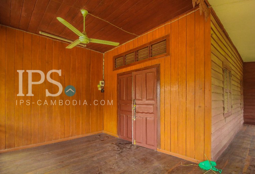 5 Bedroom Villa For Rent in Big Garden, Siem Reap 4945 IPS Cambodia