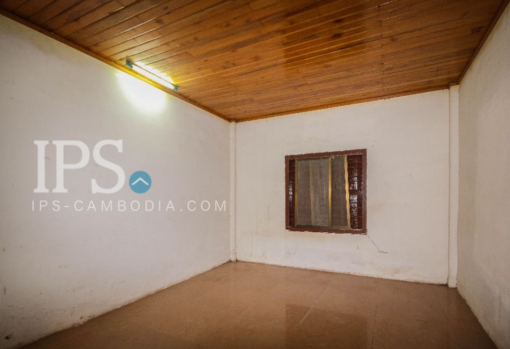 5 Bedroom Villa For Rent in Big Garden, Siem Reap 4945 IPS Cambodia