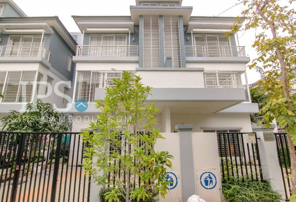 4 Bedroom Villa For Rent in 4 Bedrooms, Phnom Penh 4946 IPS Cambodia