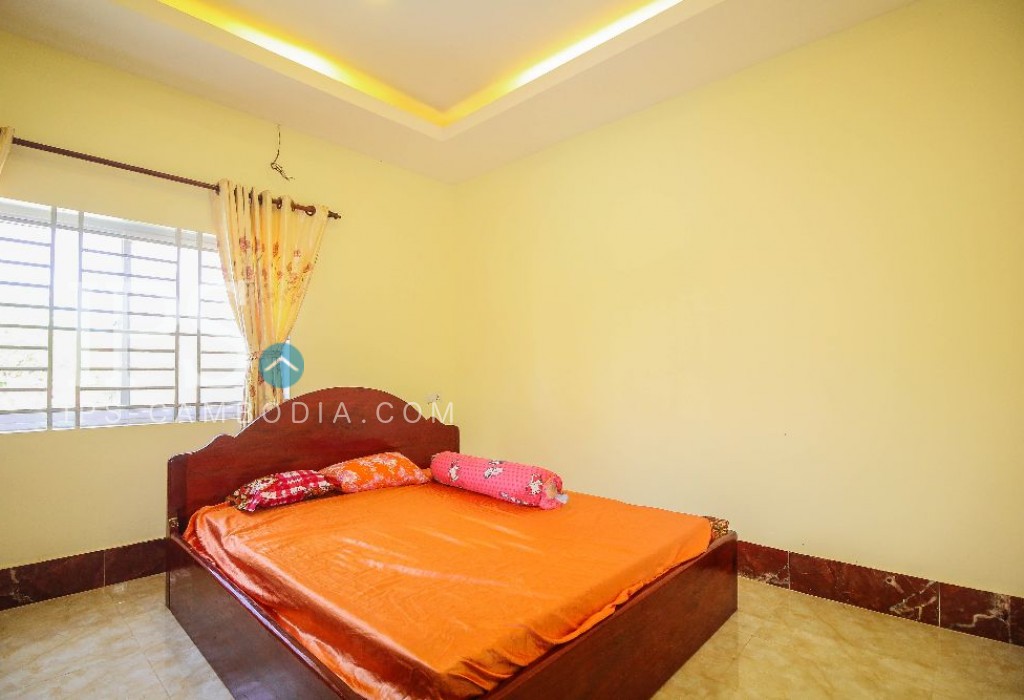 4 Bedroom Villa For Rent - Vihear Chen, Siem Reap - Image 8