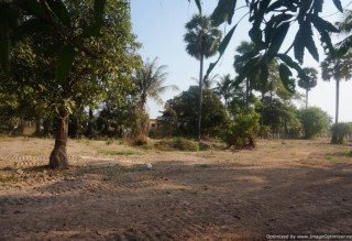 Land for Sale in Siem Reap - Svay Dangkum  thumbnail