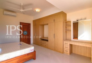 1 Bedroom Serviced Apartment For Rent - Tonle Bassac, Phnom Penh thumbnail