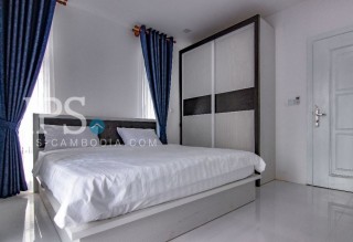 2 Bedrooms Serviced Apartment For Rent - Toul Tum Poung 2, Phnom Penh thumbnail