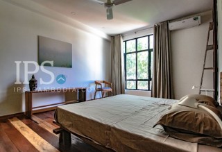 2 Bedroom Flat For Rent - Daun Penh, Phnom Penh thumbnail