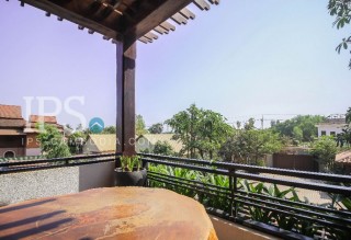 5 Bedrooms Villa for Rent in Siem Reap  thumbnail