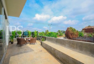 White Villa for Sale in Siem Reap thumbnail