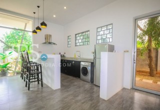 White Villa for Sale in Siem Reap thumbnail