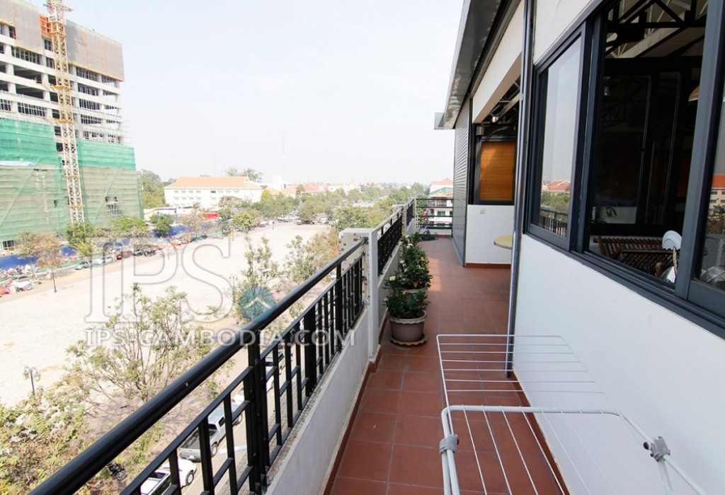 Industrial Open-Plan Apartment For Sale in Wat Phnom, Phnom Penh