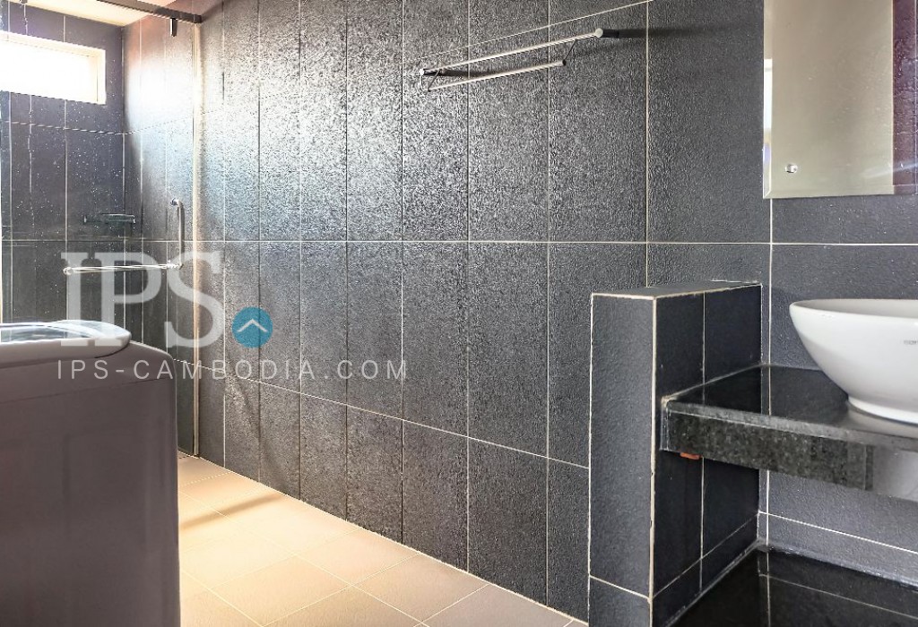 Renovated Loft Apartment For Rent - Toek La Ork, Phnom Penh - Image 10