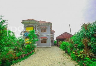 6 Bedrooms Villa for Rent in Siem Reap  thumbnail