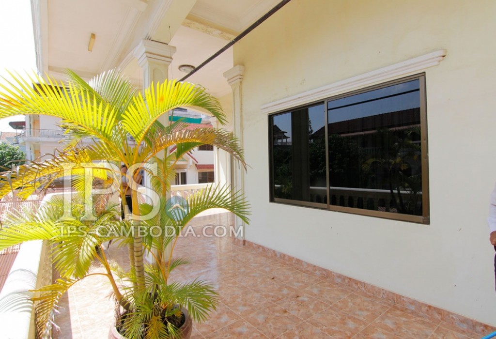 Villa For Sale in Phnom Penh Five Bedrooms 4206 IPS Cambodia