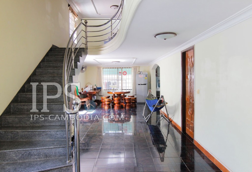 Villa For Sale in Phnom Penh Five Bedrooms 4206 IPS Cambodia