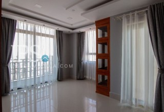 5 Bedroom Apartment For Rent - BKK3, Phnom Penh thumbnail