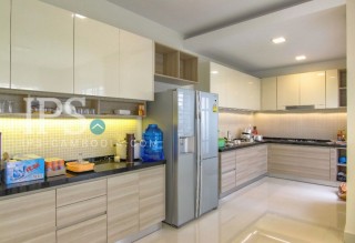 4 Bedrooms Townhouse For Rent, Penghuoth 371 - Phnom Penh thumbnail