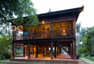 Heritage Wooden House For Rent - Wat Damnak Village, Siem Reap thumbnail