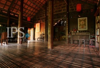 Heritage Wooden House For Rent - Wat Damnak Village, Siem Reap thumbnail