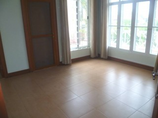 3 Bedroom Villa For Rent - Boeung Kak 2, Toul Kork, Phnom Penh thumbnail