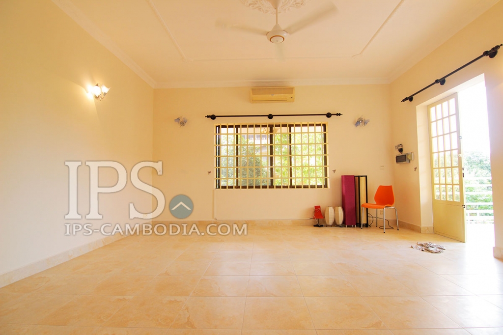 10 Bedroom Commercial Villa For Rent - Beoung Raing, Phnom Penh - Image 9