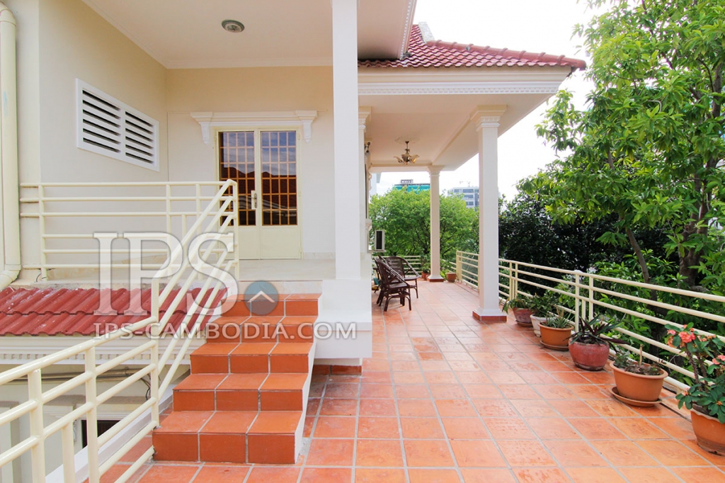 10 Bedroom Commercial Villa For Rent - Beoung Raing, Phnom Penh - Image 5