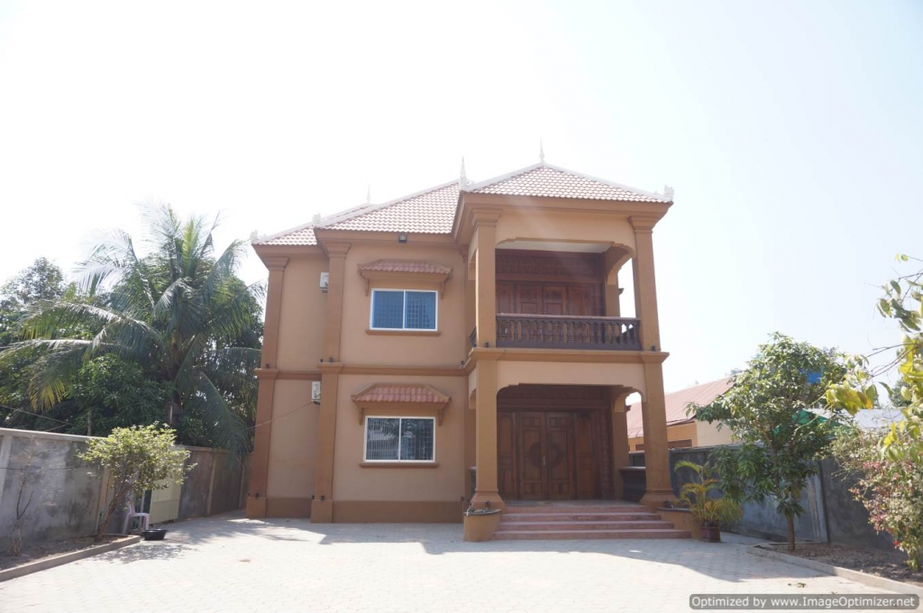 Five Bedroom Villa for Rent in Siem Reap 3360 IPS Cambodia