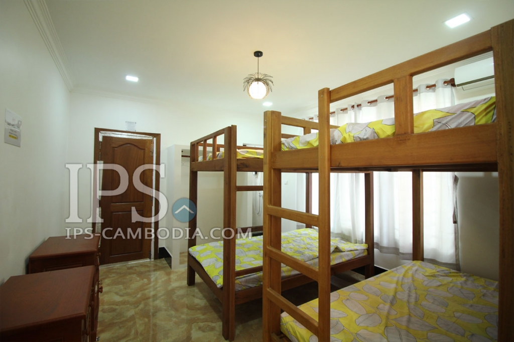5 Bedroom Villa Behind Night Market - Siem Reap Rentals - Image 5