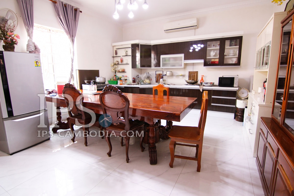 Seven Bedroom Villa for Rent in Chbar Aupov - Phnom Penh