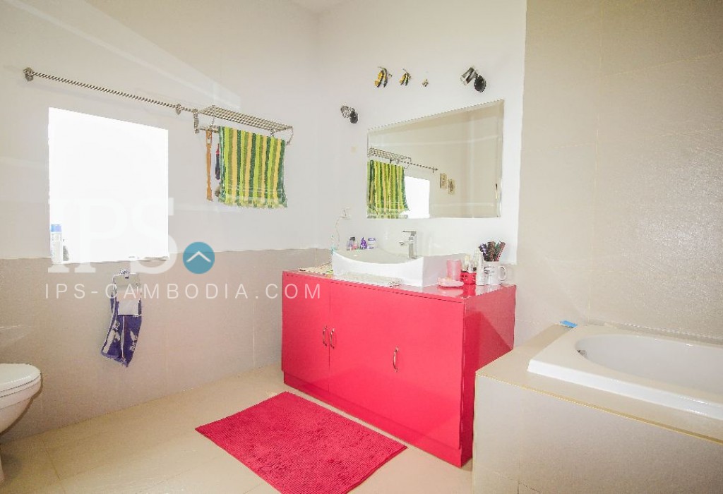3 Bedroom European Villa for Rent - Siem Reap - Image 14