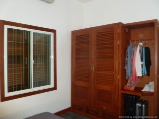 Renovated 1 Bedroom Apartment For Rent - BKK1, Phnom Penh thumbnail