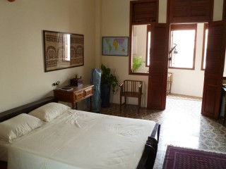 Renovated 3 Bedroom Apartment For Rent - Wat Phnom, Phnom Penh thumbnail