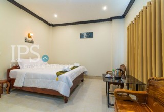 Siem Reap - 15 Bedroom Guesthouse for Rent thumbnail