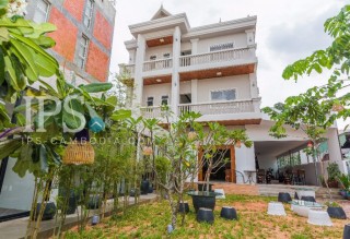 Siem Reap - 15 Bedroom Guesthouse for Rent thumbnail