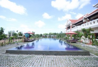 Siem Reap Fully Furnished Apartment Building for Rent - 18 Bedrooms thumbnail