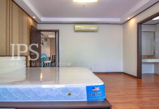 3 Bedroom Condo For Rent - De Castle, BKK1, Phnom Penh thumbnail