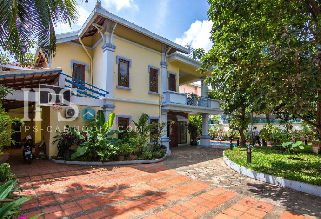 6 Bedroom Colonial  Villa For Rent  - Tonle Bassac , Phnom Penh - Image 3