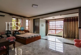 4 Bedroom Villa For Sale - Borey Sopheak Mongkul, Chroy Changvar. Phnom Penh thumbnail