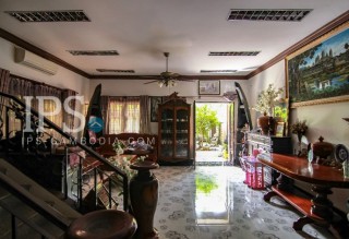 4 Bedroom Villa For Sale - Borey Sopheak Mongkul, Chroy Changvar. Phnom Penh thumbnail