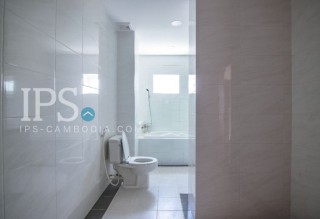 3 Bedroom Penthouse Apartment For Rent - BKK1, Phnom Penh thumbnail